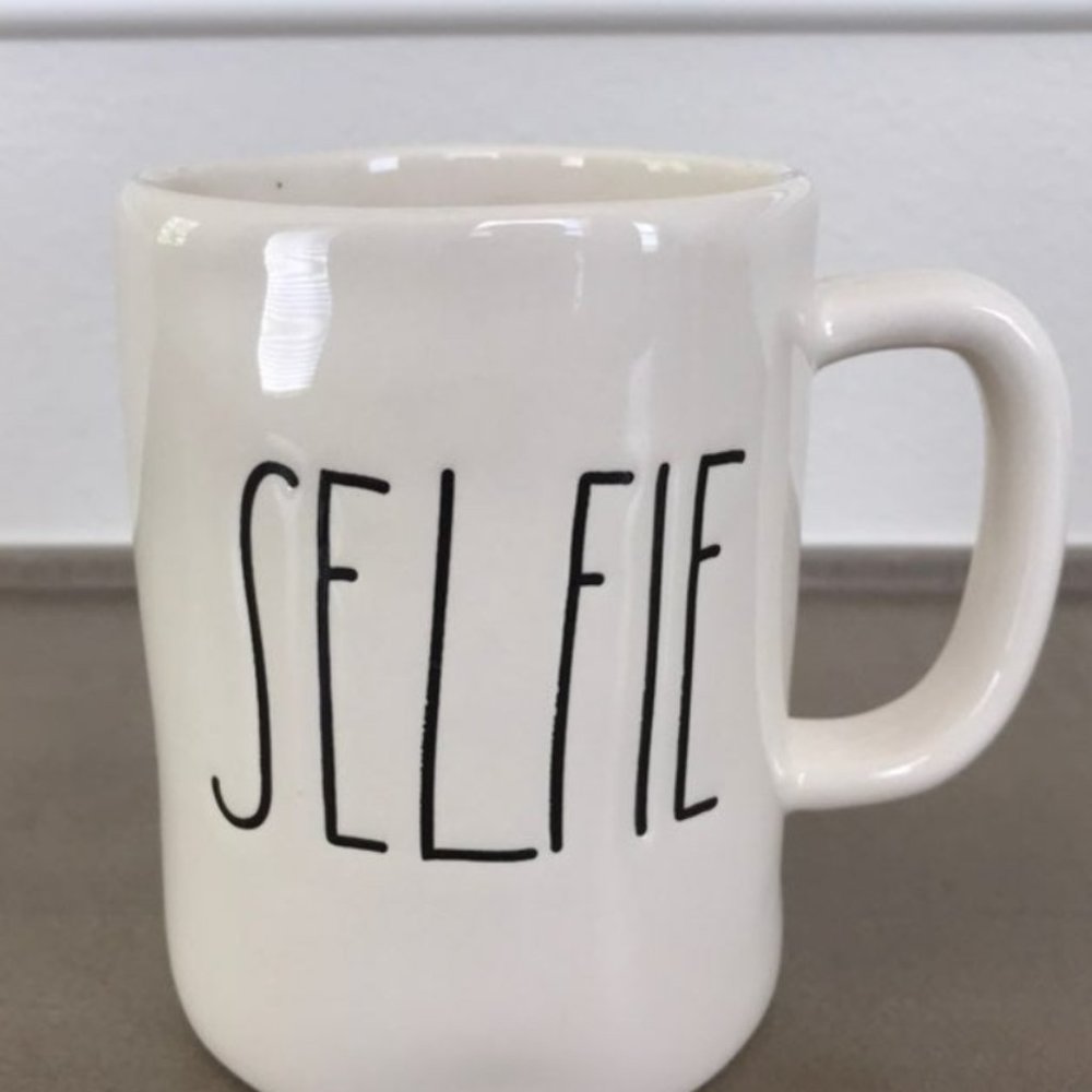 Rae Dunn Mug "Selfie"